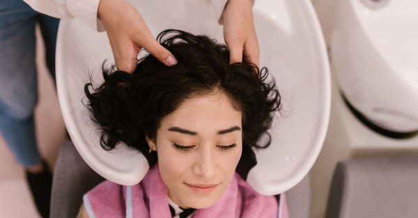 Beberapa Jenis Pelayanan yang Ditawarkan Salon Cipete